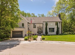 7 Montcalm Ct, Saint Paul, MN 55116