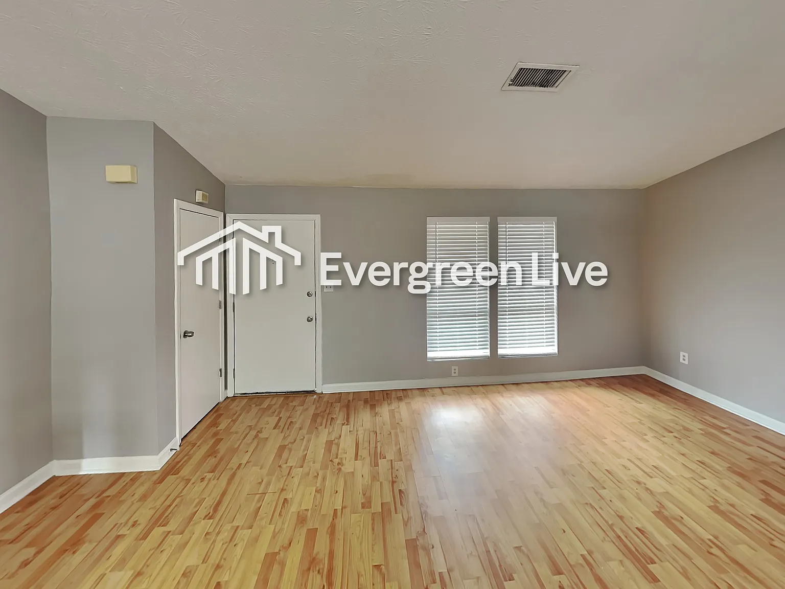 3 bed, 2.0 bath, 1490 sqft, $1,395 — Photo 3