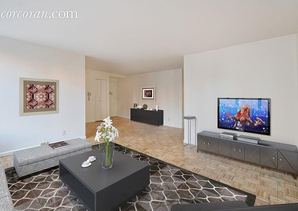 1st image of 2250 Broadway APT 6R