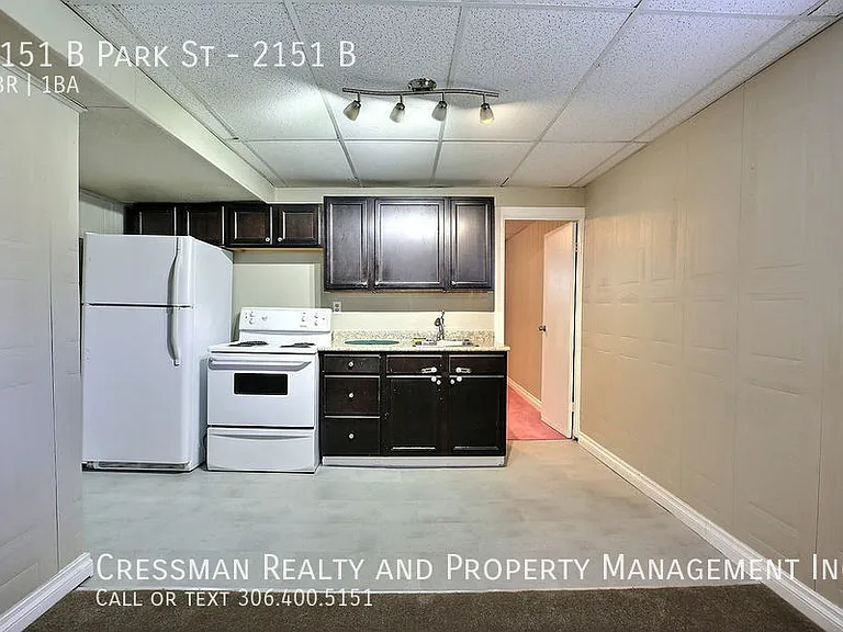 2151 Park St #B — Photo 3