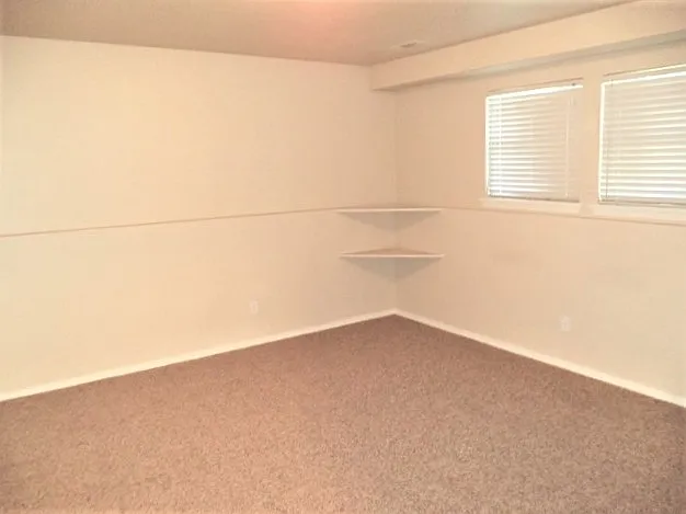 2344 N Ayrshire Pl — Photo 7