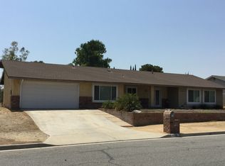 11194 Big Dipper Dr, Jurupa Valley, CA 91752