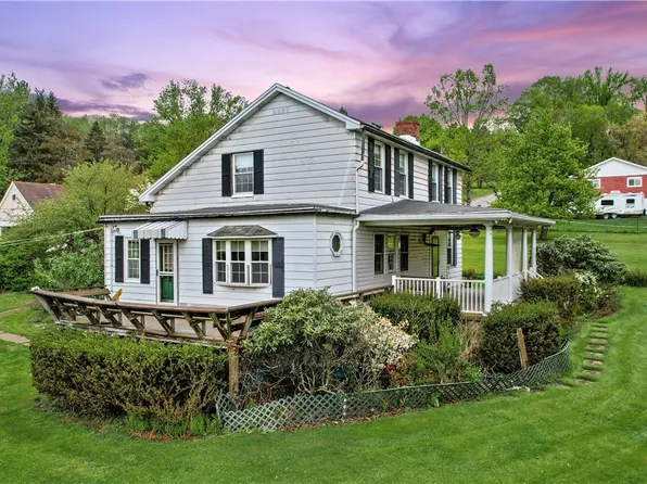 704 Orchard Ave, Donora, PA 15033