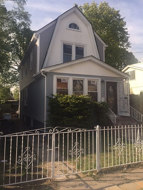 1st image of 190-00 118 Ave