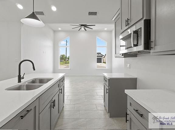 3rd image of 3402 Penelope Dr