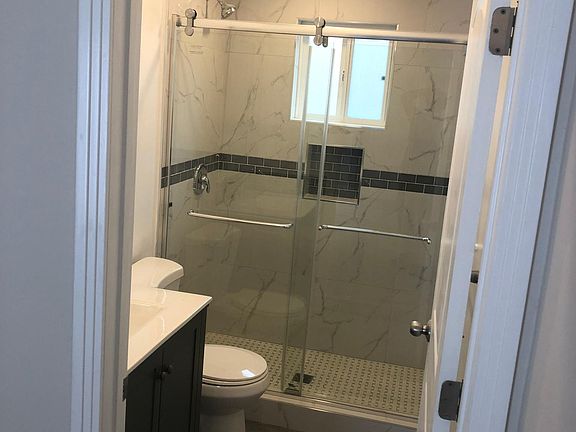 5th image of 23916 Los Rosas St