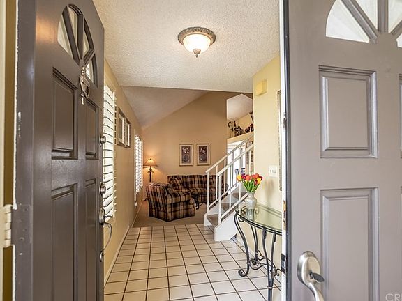 3rd image of 26748 Pamela Dr