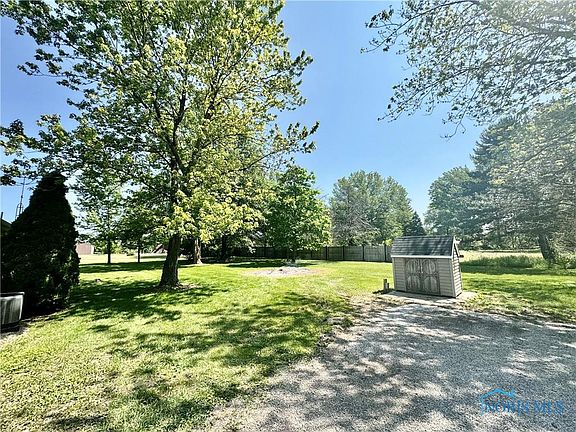 3rd image of 9252 Road 177