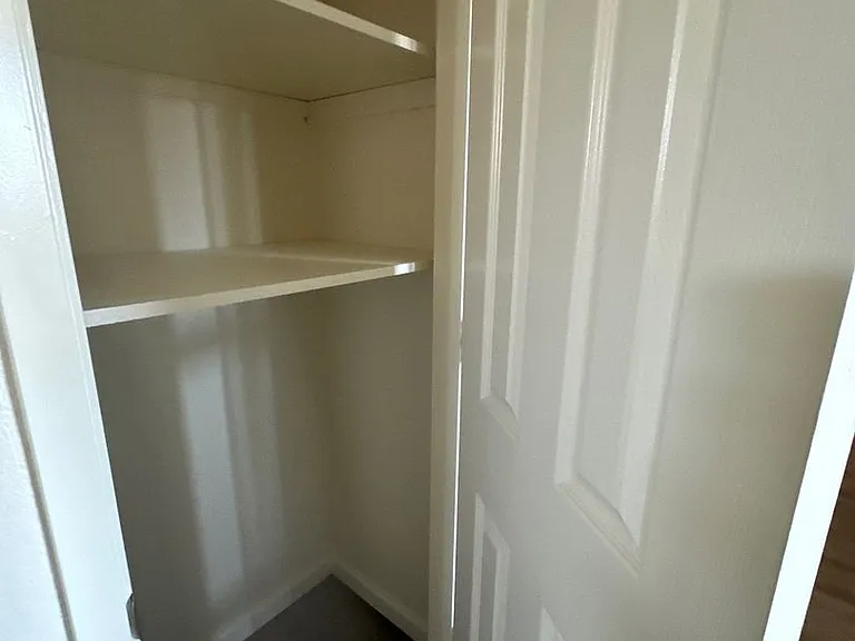 1418 Pleasant Ave #1420 — Photo 16