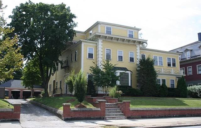 1st image of 1582 Westminster St APT 3