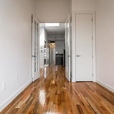 Rented by Nooklyn NYC LLC | media 48