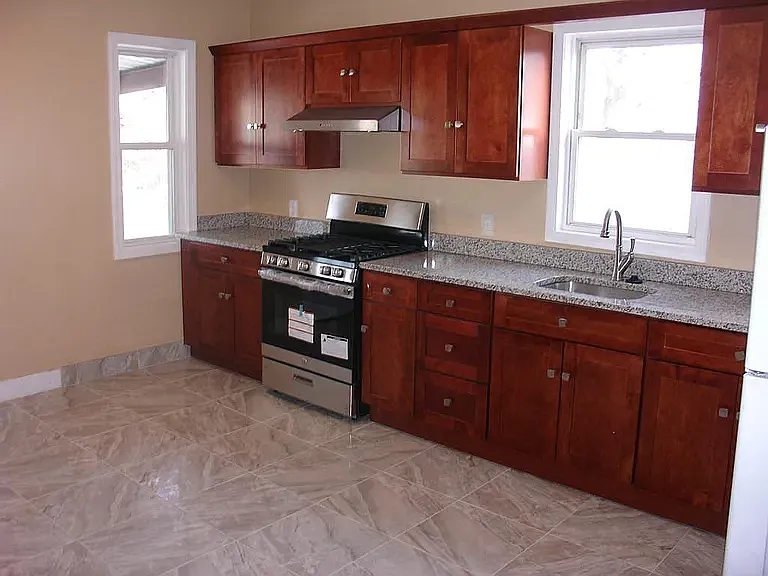1432 Eastern Ave #2 — Photo 7