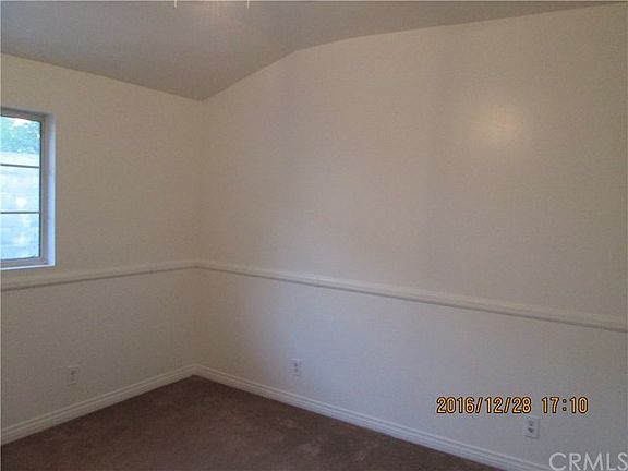 5th image of 612 S Roanne St
