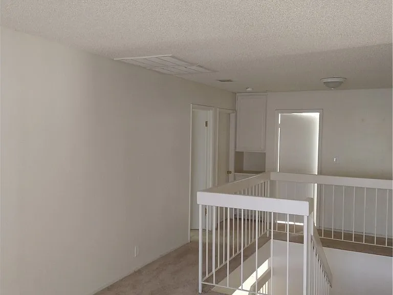 4760 Woodridge Rd — Photo 18