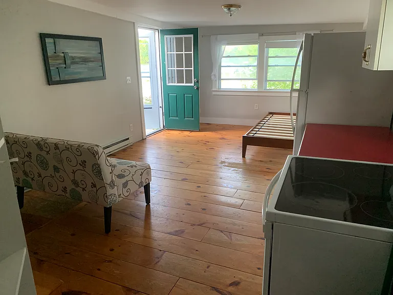 140 Riverbank Rd — Photo 12
