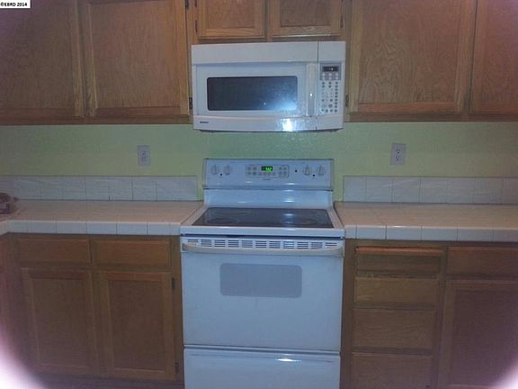2nd image of 3545 Catalina Way