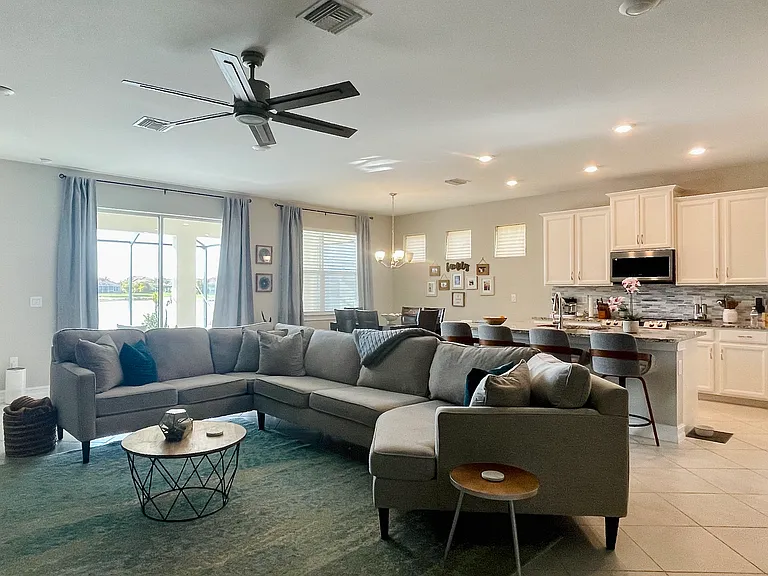 3061 Birchin Ln — Photo 10