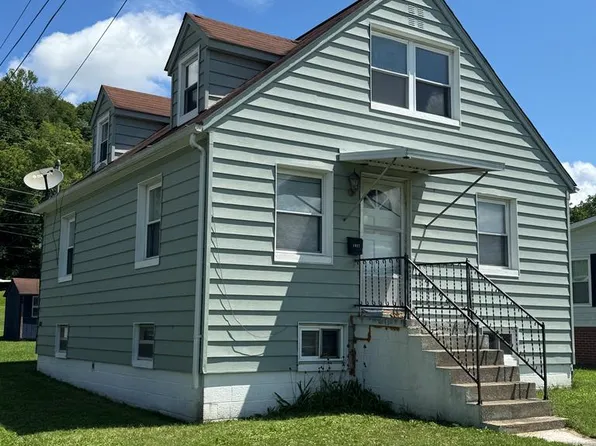 1927 5th St, Richlands, VA 24641