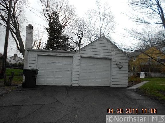 4th image of 1817 Beechwood Ave