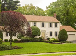 2 Pinehurst Cir, Millbury, MA 01527