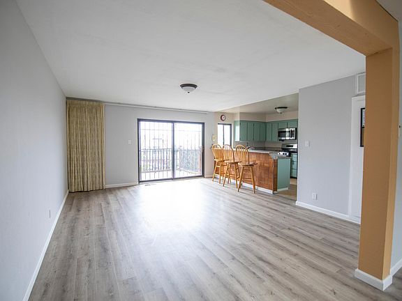 2nd image of 3918 Stein Ct