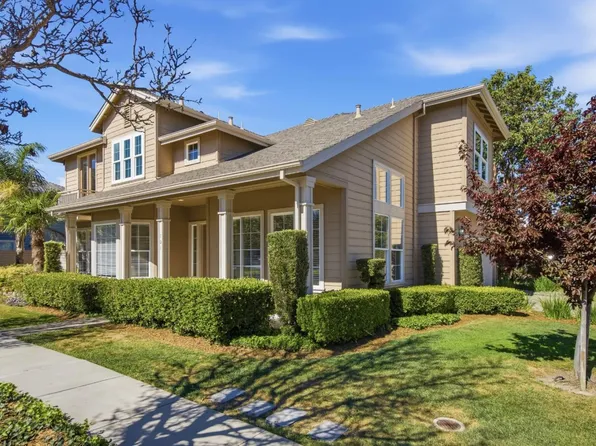 703 Lacewing Ln, Redwood City, CA 94065