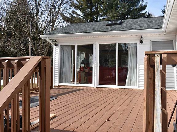 4th image of 19 Clifford Dr