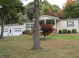 362 Thomas Rd, Alum Bank, PA 15521