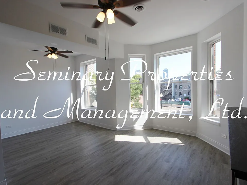 3512 N Halsted