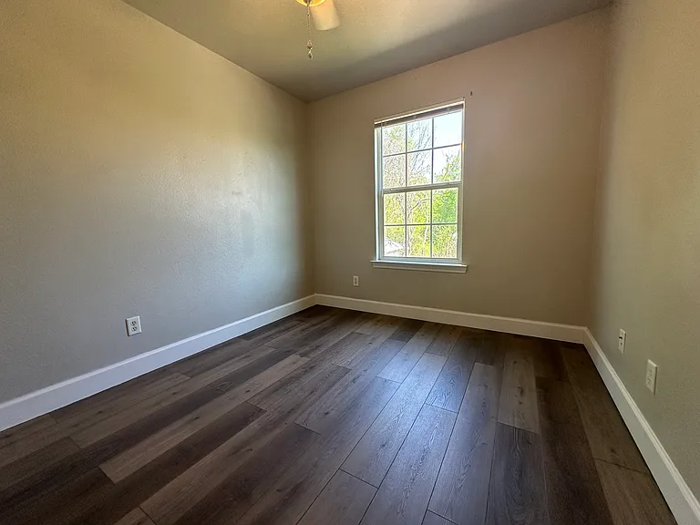 617 N Cleveland Ave — Photo 19