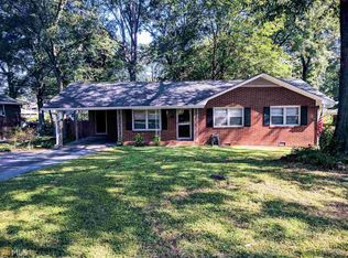 1758 Mural Dr, Morrow, GA 30260