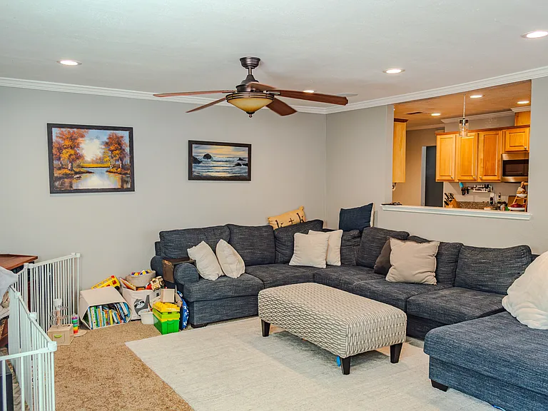 781 Duke Cir — Photo 6