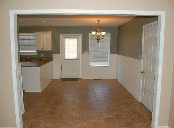 5th image of 769 Gemini Ct