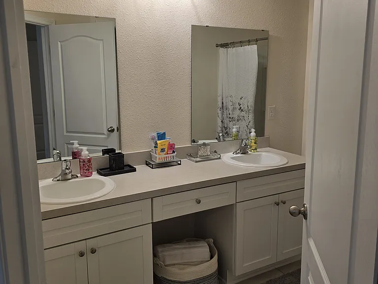 240 Pasadena Dr — Photo 138