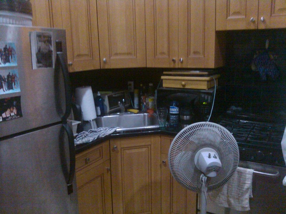 2nd image of 305 W 38th St