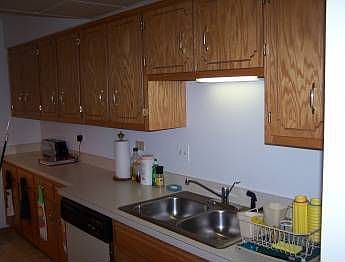 5th image of 5640 W 103rd St #G-64