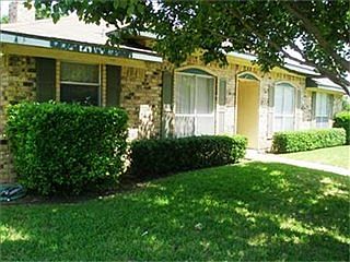 1st image of 3011 Kensington Dr