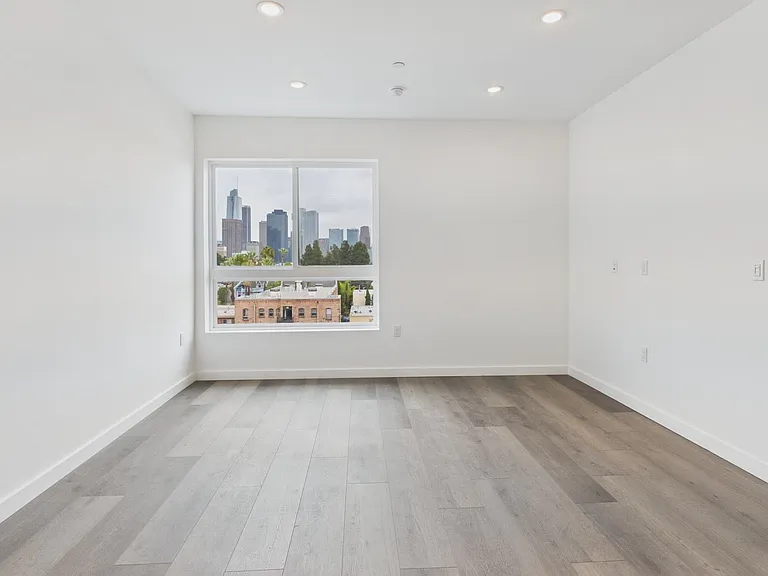 Diamante Apartment Homes — Photo 26
