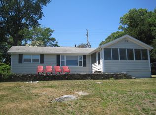 25 Spring St, Saunderstown, RI 02874