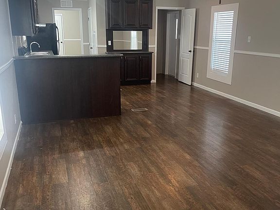 3rd image of 2508 SW 61st Ter