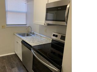 934 N Newstead Ave APT C, Saint Louis, MO 63108
