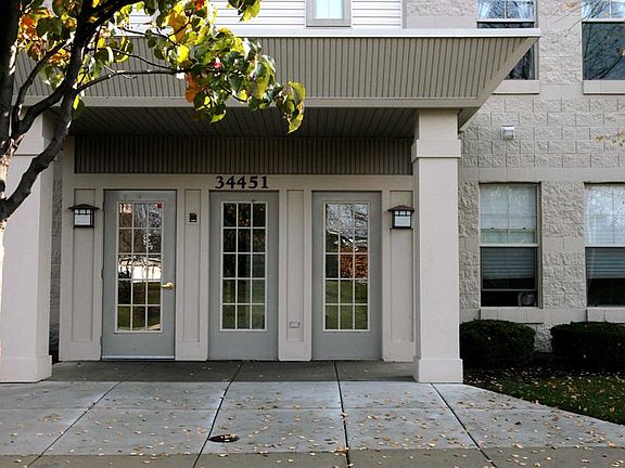 2nd image of 34451 N Old Walnut Cir
