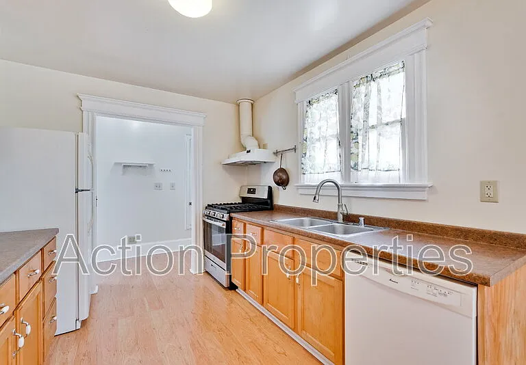 1610 California St #1 — Photo 6
