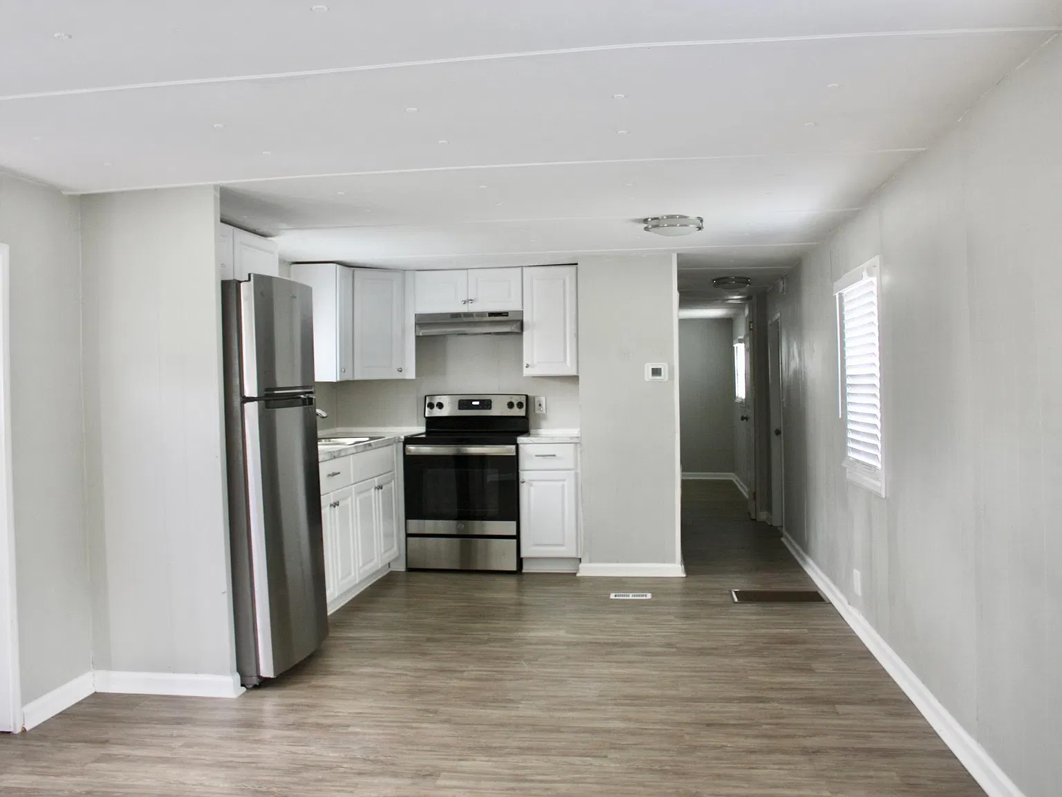 2 bed, 753 sqft, $865 — Photo 2