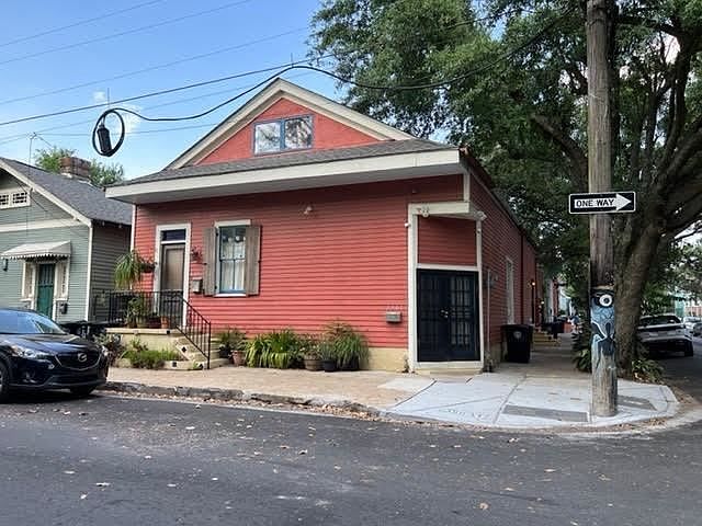 1st image of 2301 Dauphine St