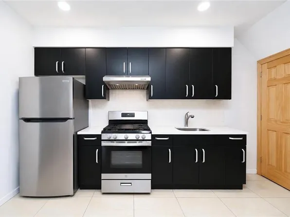 133 Gelston Ave, Brooklyn, NY 11209