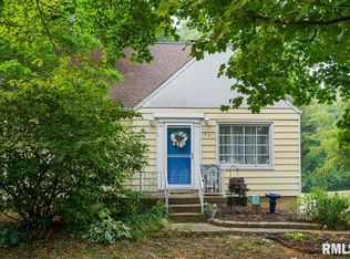 331 W Clara Ave, Peoria, IL