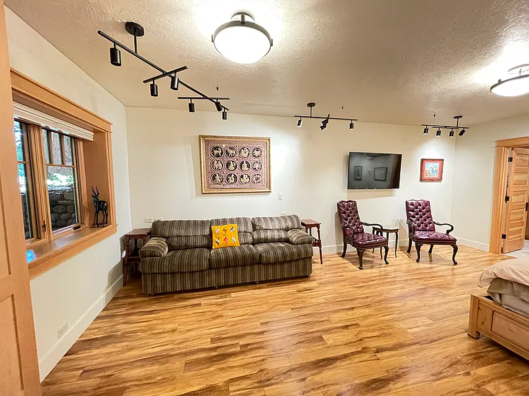 114 Granite St #2 — Photo 21