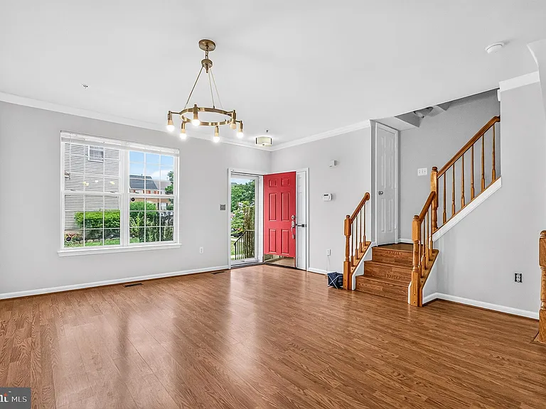9743 Quiet Brook Ln — Photo 6