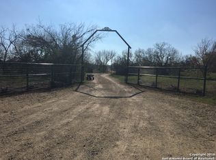 5040 S Loop 1604 E, Elmendorf, TX 78112